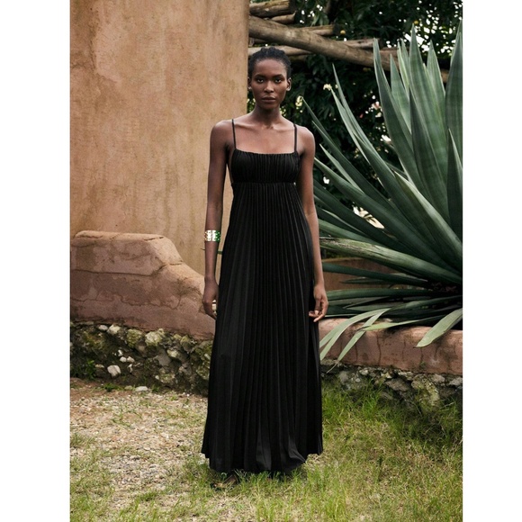 Black Pleated Maxi Babydoll Dress Open Back Flowy Skirt Tie Straps - Picture 8 of 10